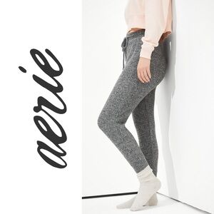 Aerie Women's Charcoal Leggings